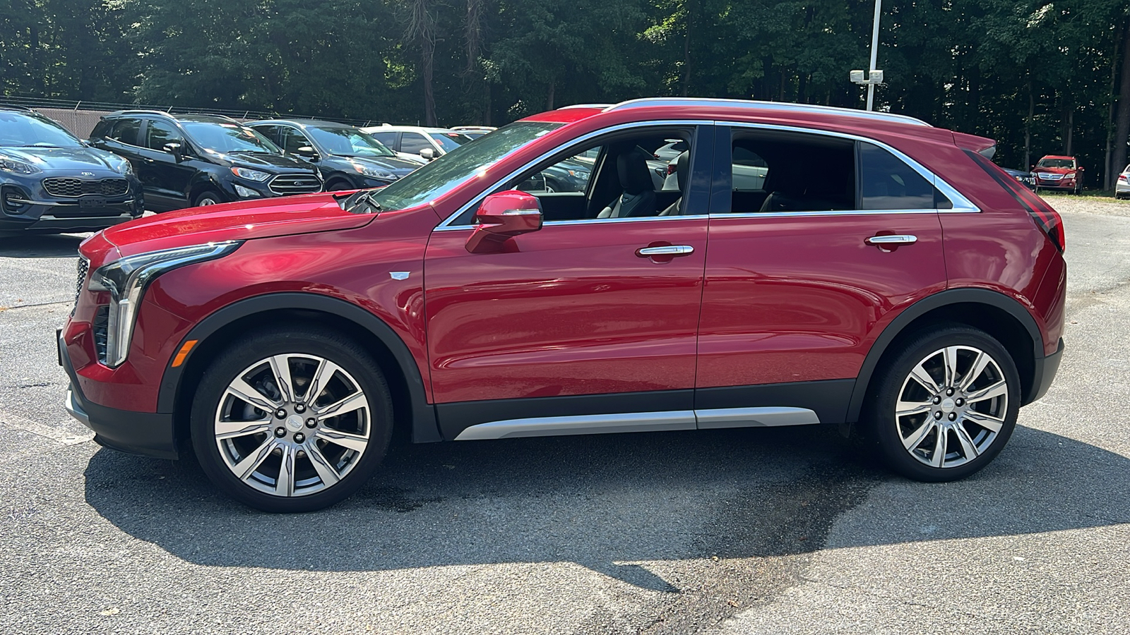 2021 Cadillac XT4 Premium Luxury 4