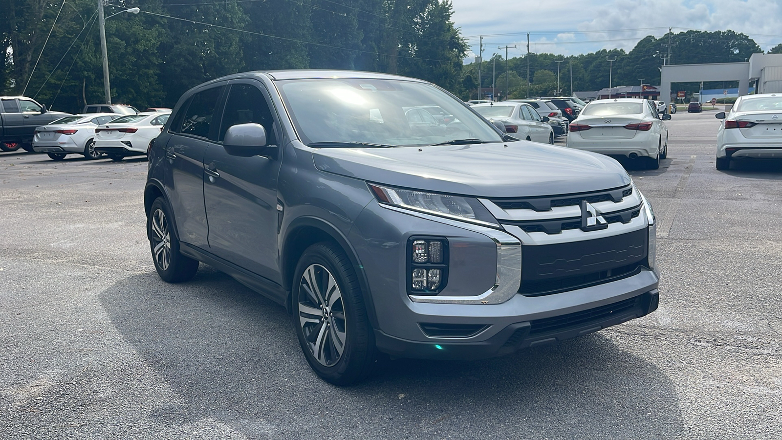 2023 Mitsubishi Eclipse Cross SE 1