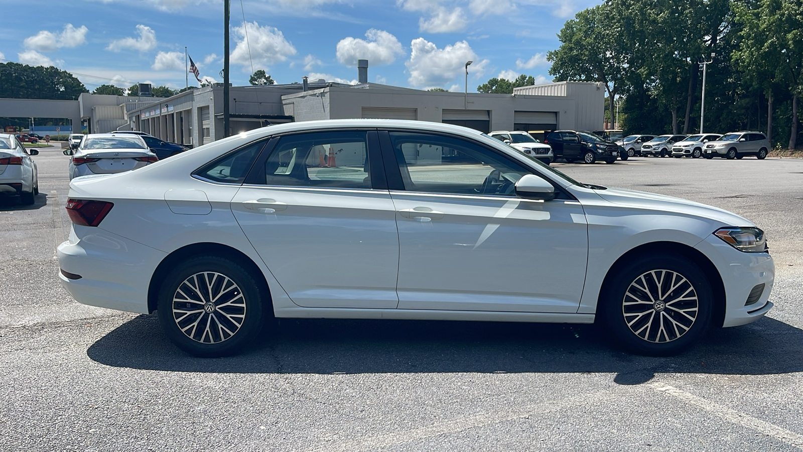 2021 Volkswagen Jetta 1.4T SE 9