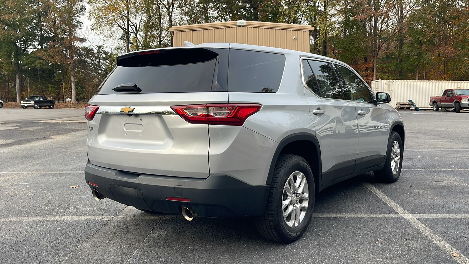 2021 Chevrolet Traverse LS 8