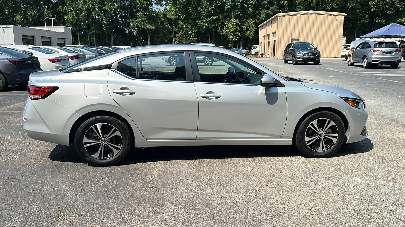 2023 Nissan Sentra SV 9