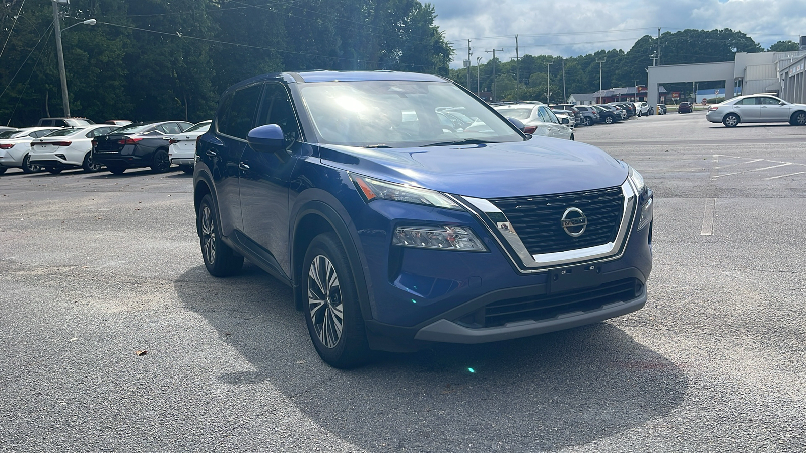 2021 Nissan Rogue SV 1