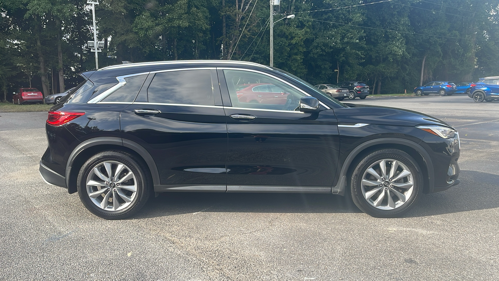 2021 INFINITI QX50 LUXE 9