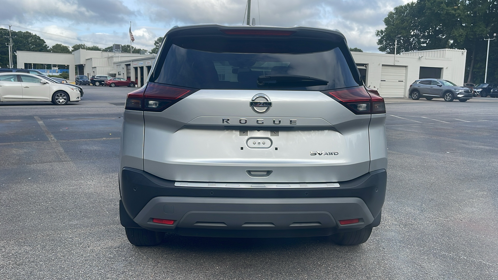 2021 Nissan Rogue SV 6