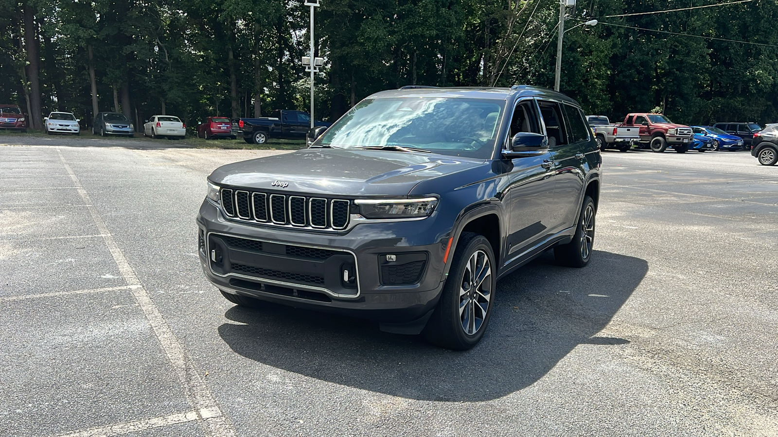 2021 Jeep Grand Cherokee L Overland 3