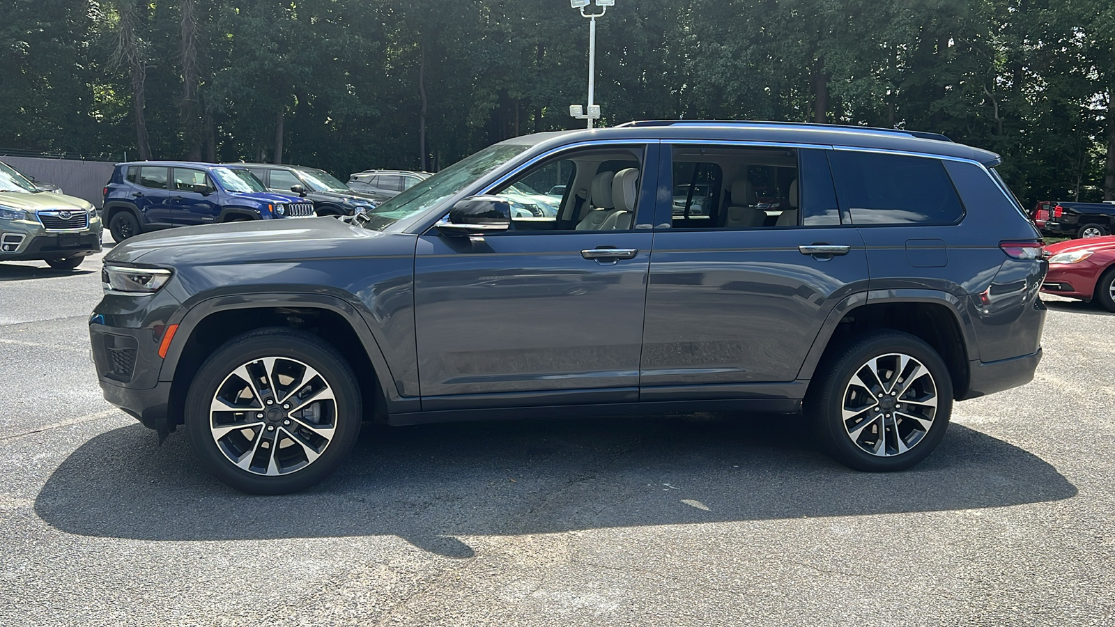 2021 Jeep Grand Cherokee L Overland 4