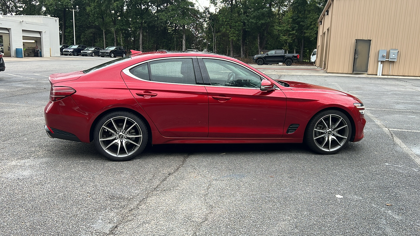 2022 Genesis G70 2.0T 9