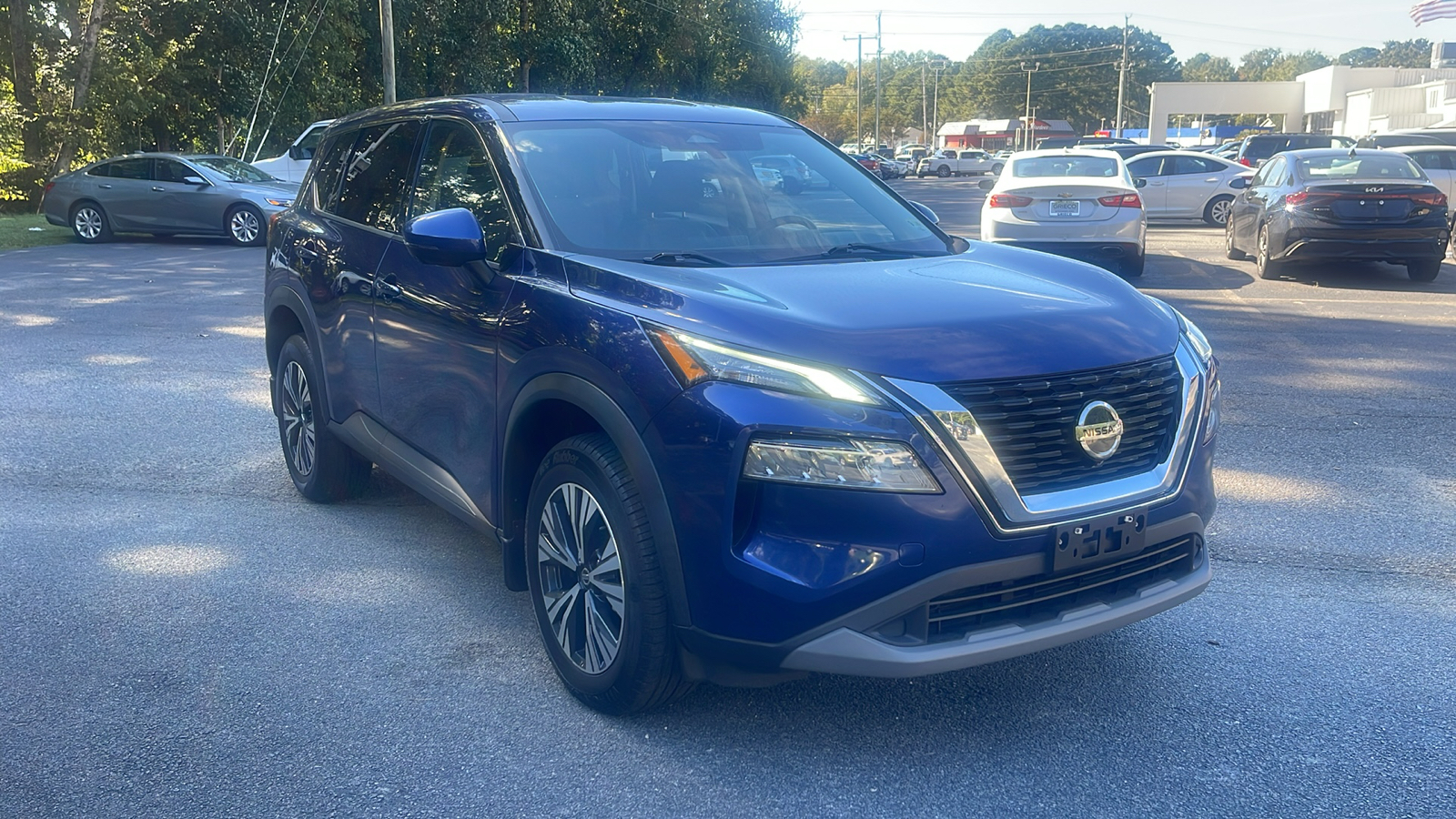 2021 Nissan Rogue SV 1