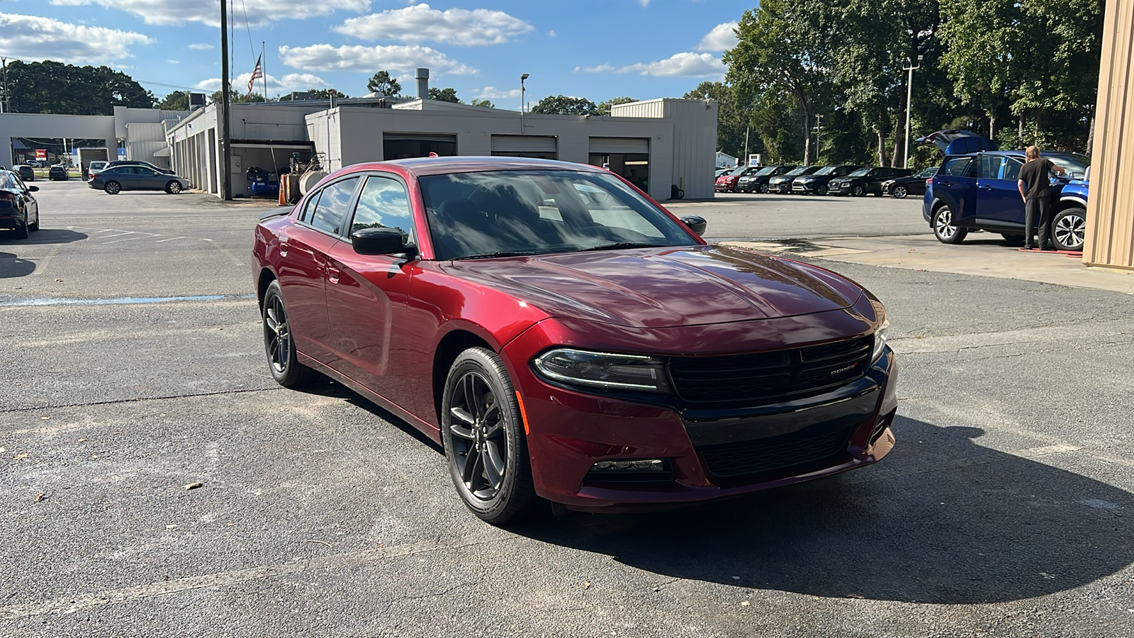 2019 Dodge Charger SXT 1