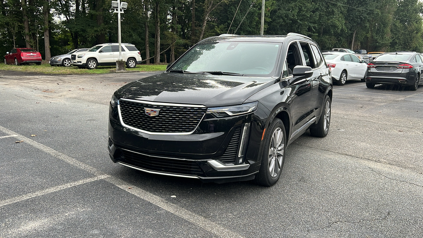 2022 Cadillac XT6 Premium Luxury 3