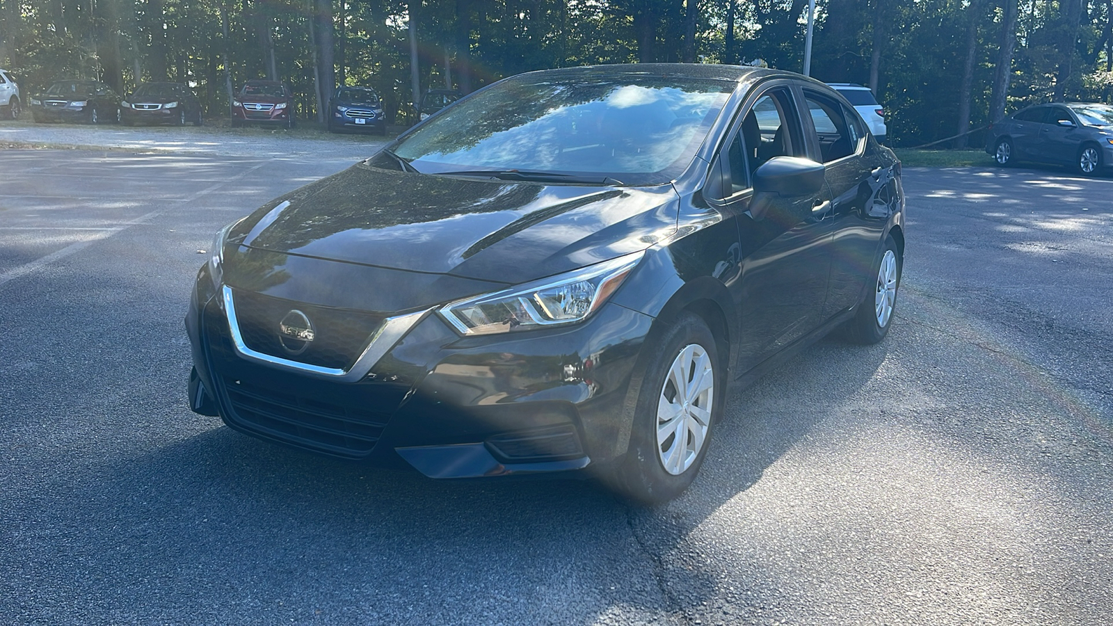 2021 Nissan Versa 1.6 S 3