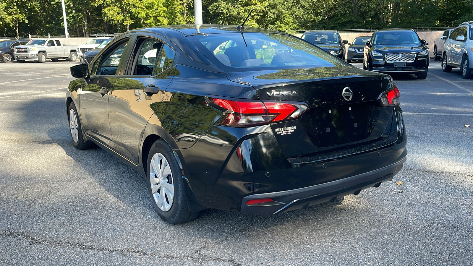 2021 Nissan Versa 1.6 S 5