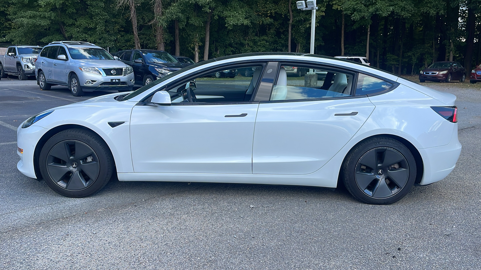 2021 Tesla Model 3 Standard Range Plus 4