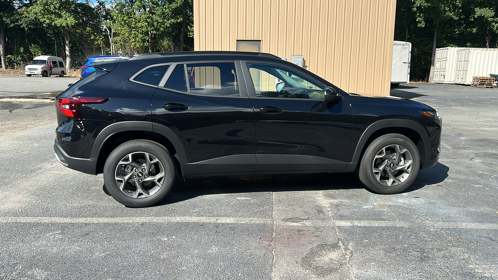 2025 Chevrolet Trax LT 9