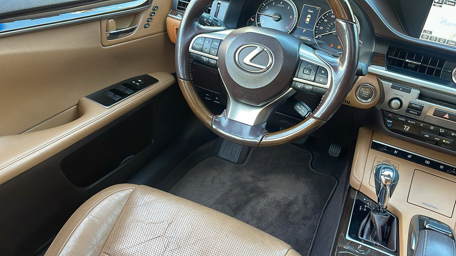 2016 Lexus ES 350 25