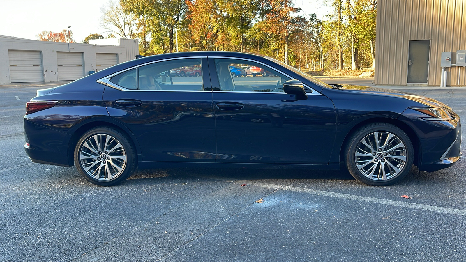 2020 Lexus ES 350 9