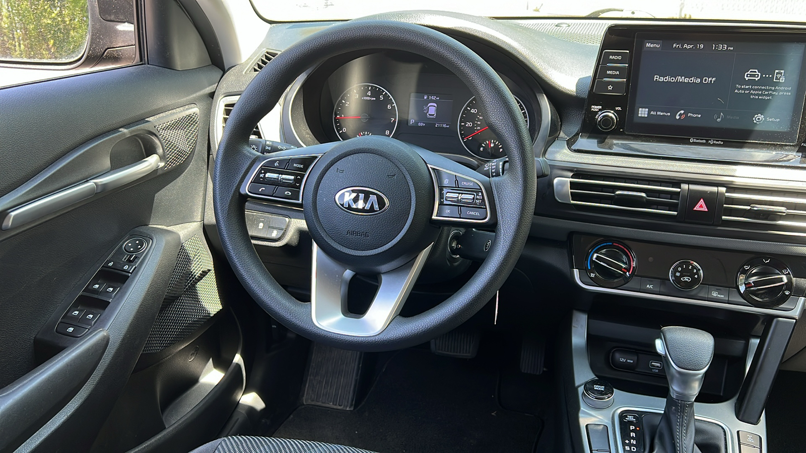 2021 Kia Seltos LX 22