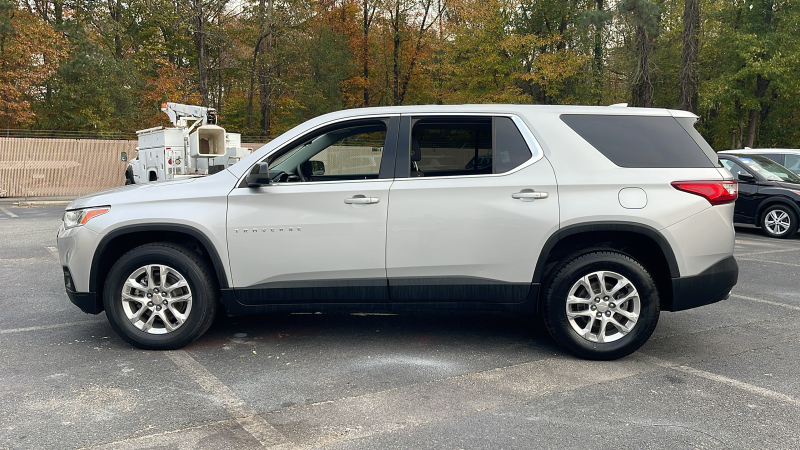 2021 Chevrolet Traverse LS 4