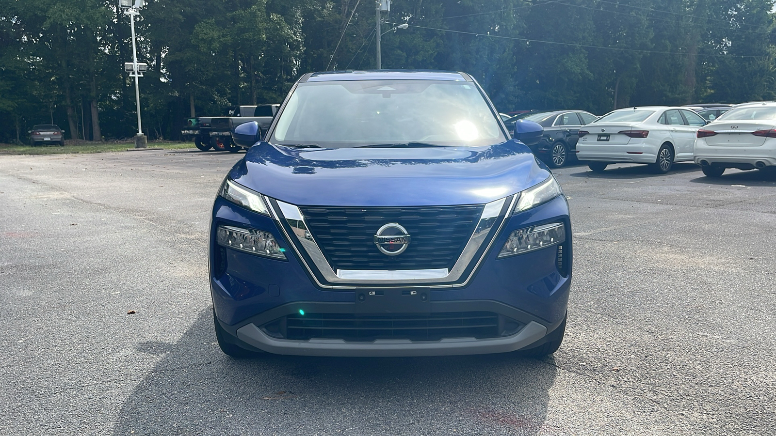 2021 Nissan Rogue SV 2