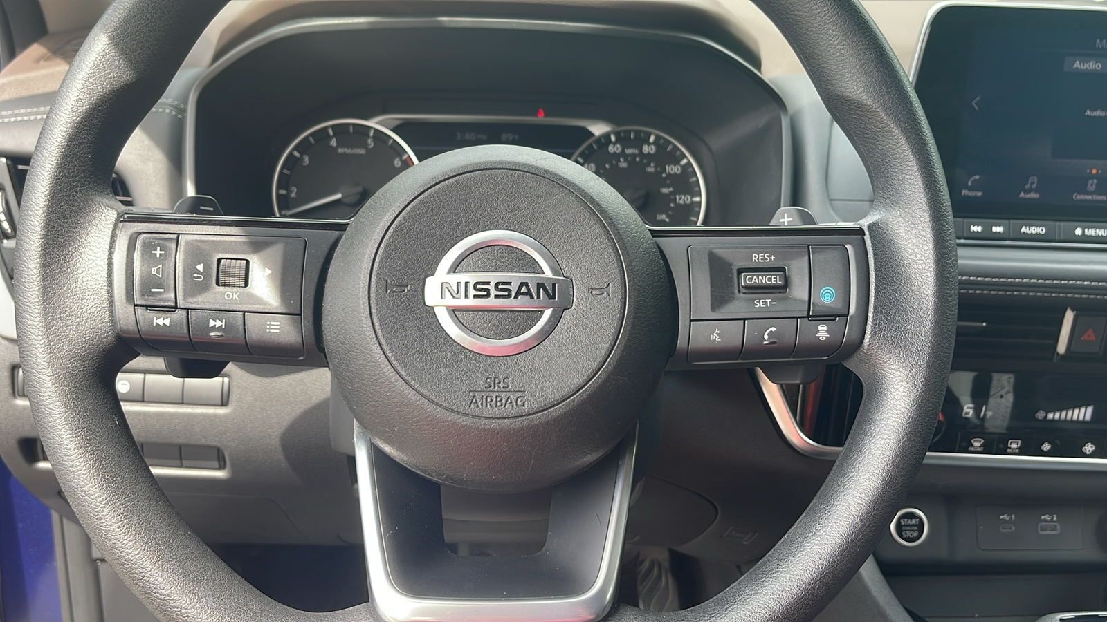 2021 Nissan Rogue SV 16