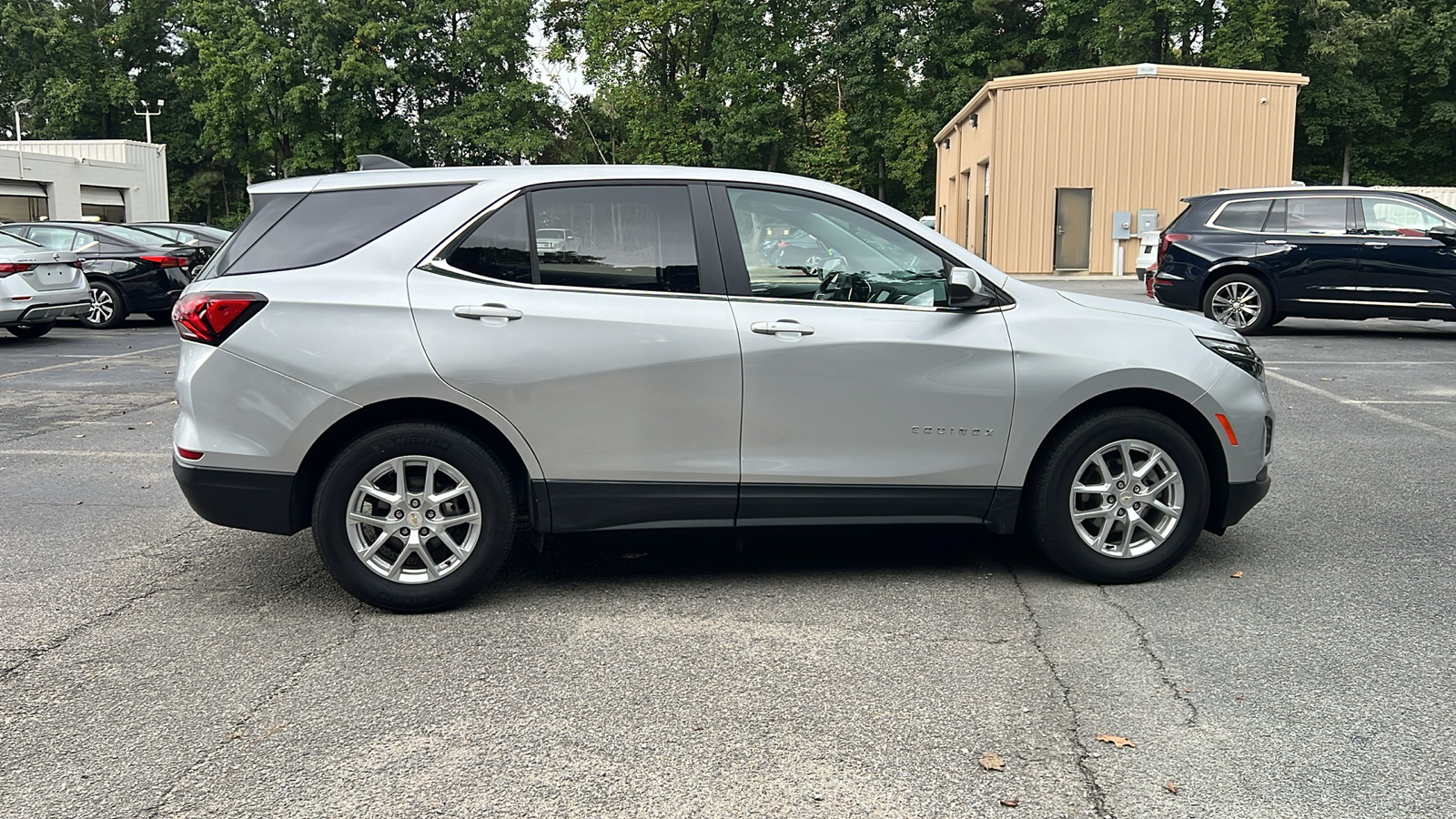 2022 Chevrolet Equinox LT 9