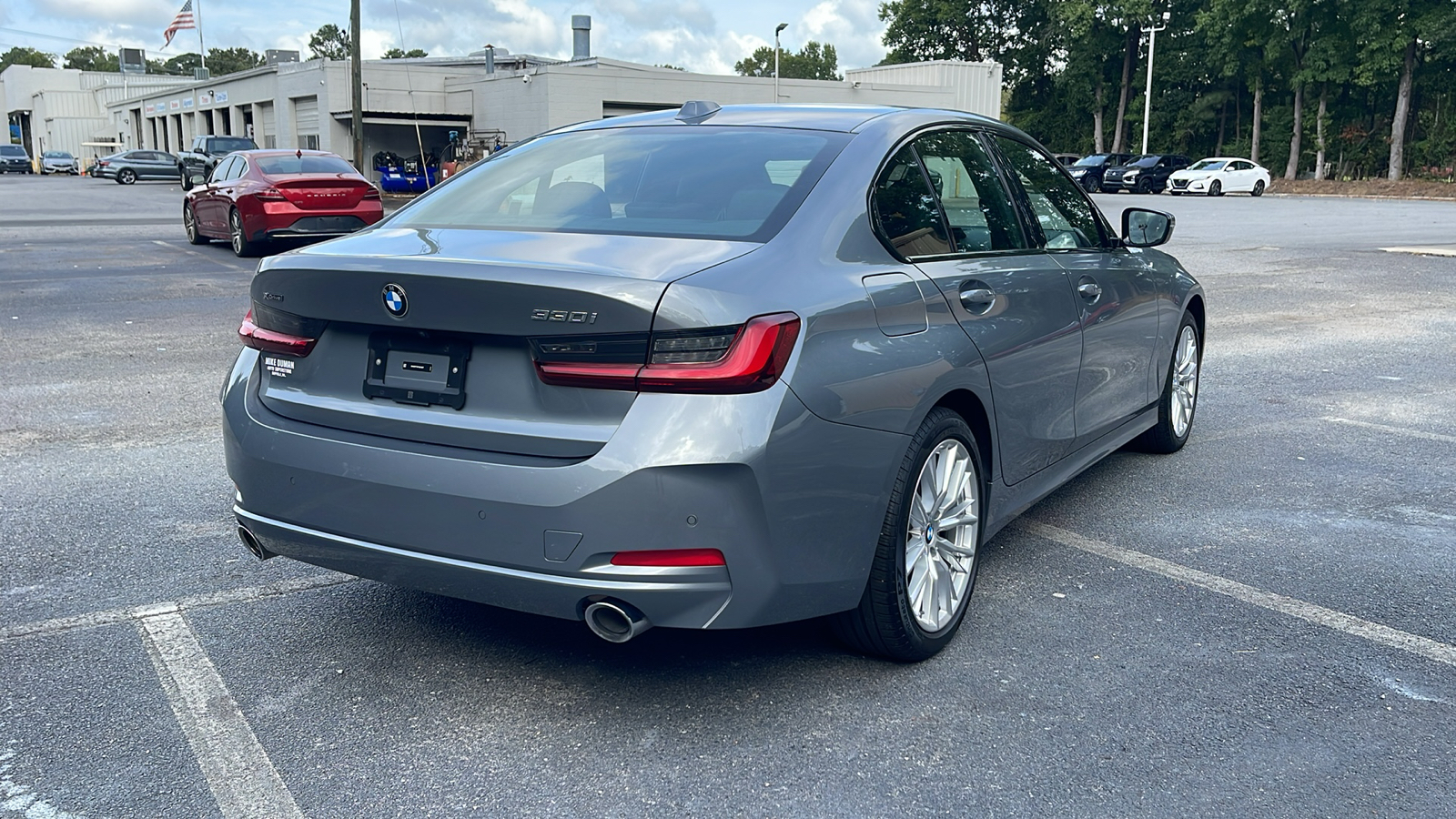 2023 BMW 3 Series 330i xDrive 8