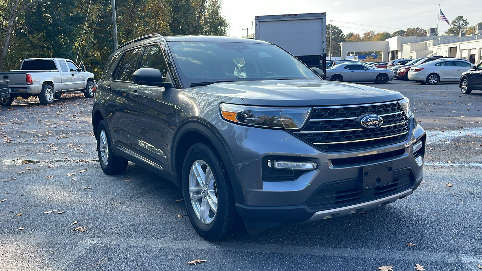 2022 Ford Explorer XLT 1