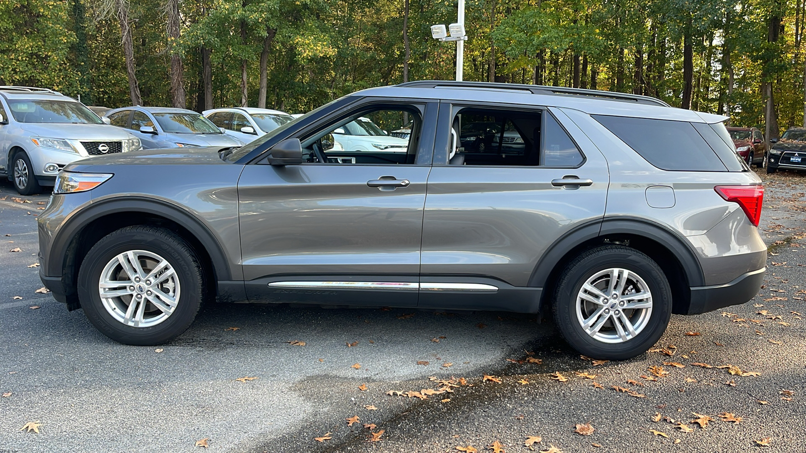 2022 Ford Explorer XLT 4