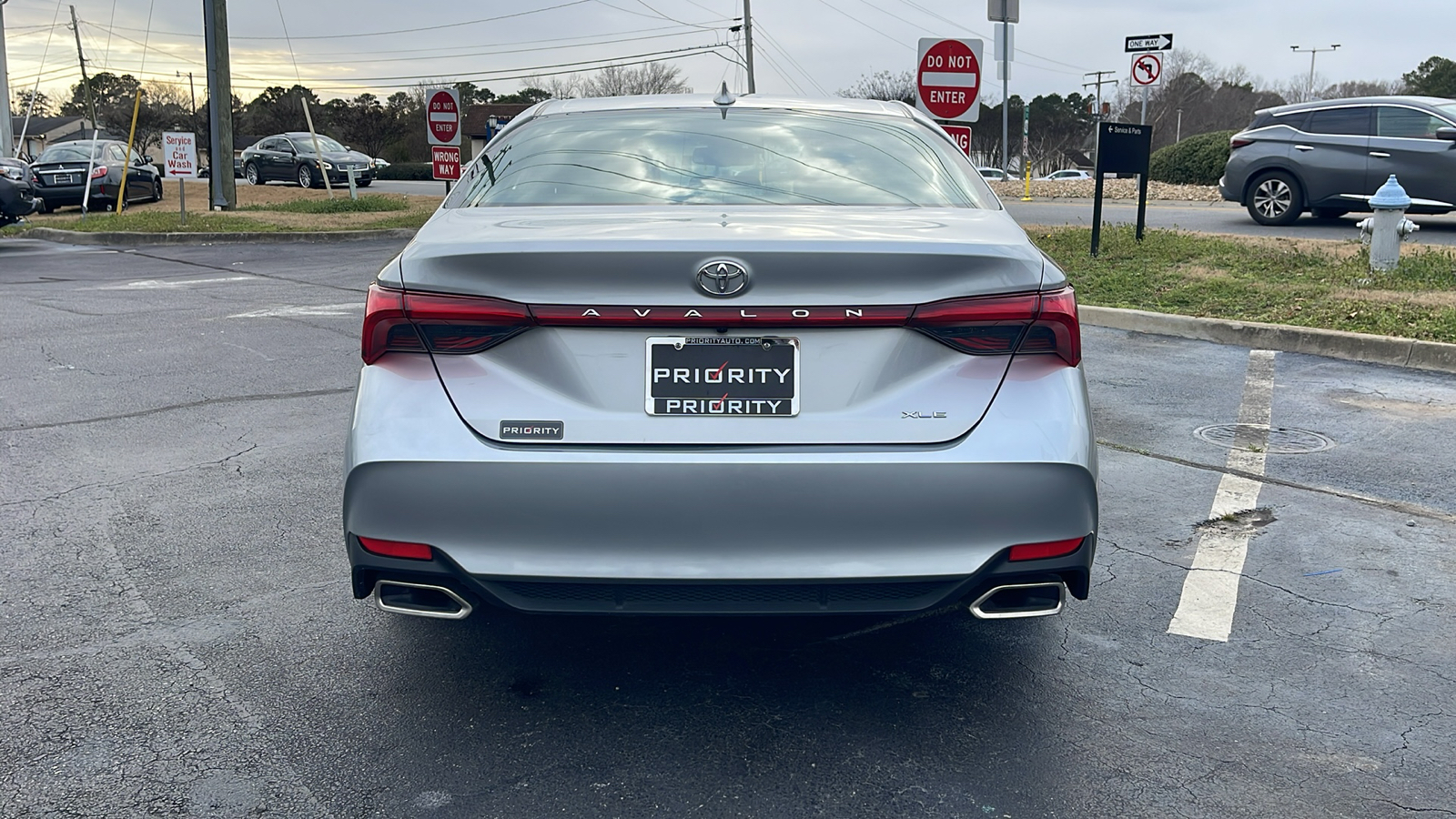 2022 Toyota Avalon XLE 4