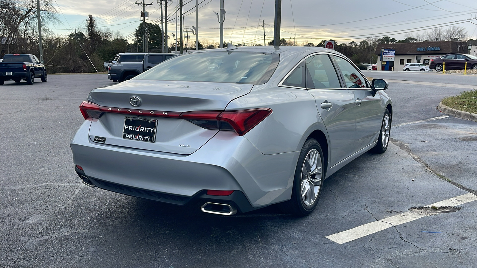 2022 Toyota Avalon XLE 6