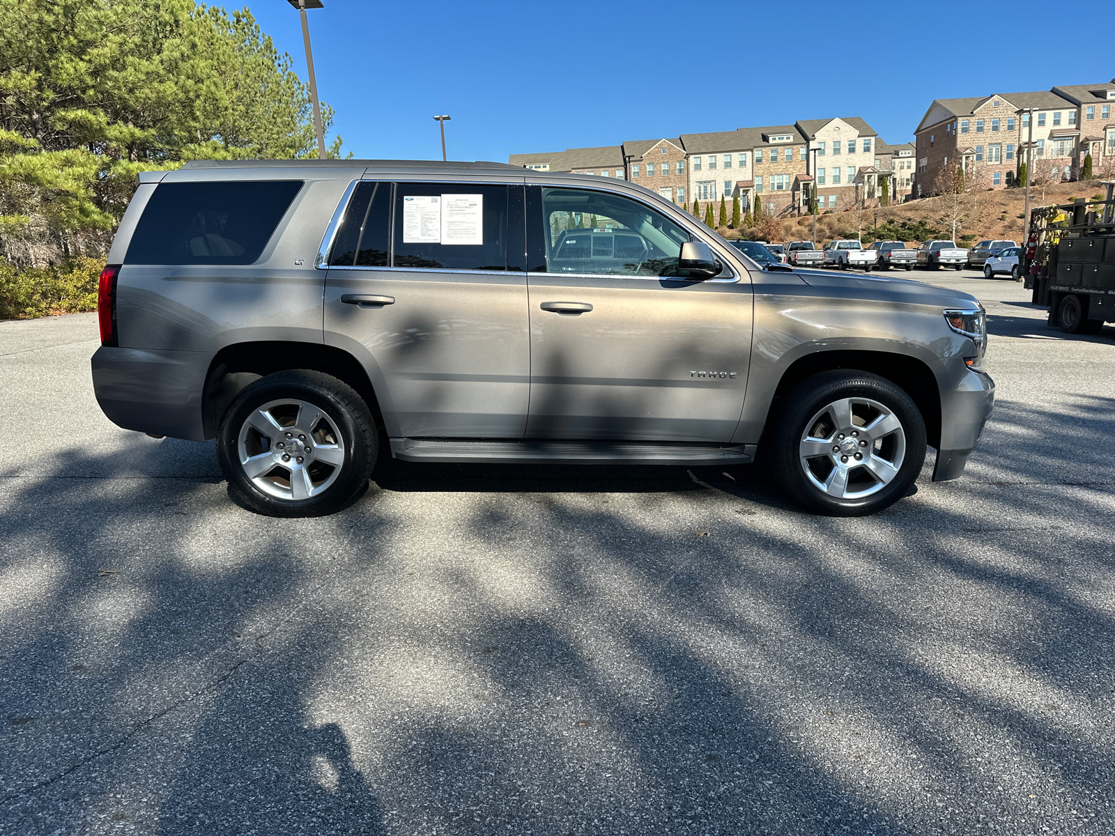 2017 Chevrolet Tahoe LT 8