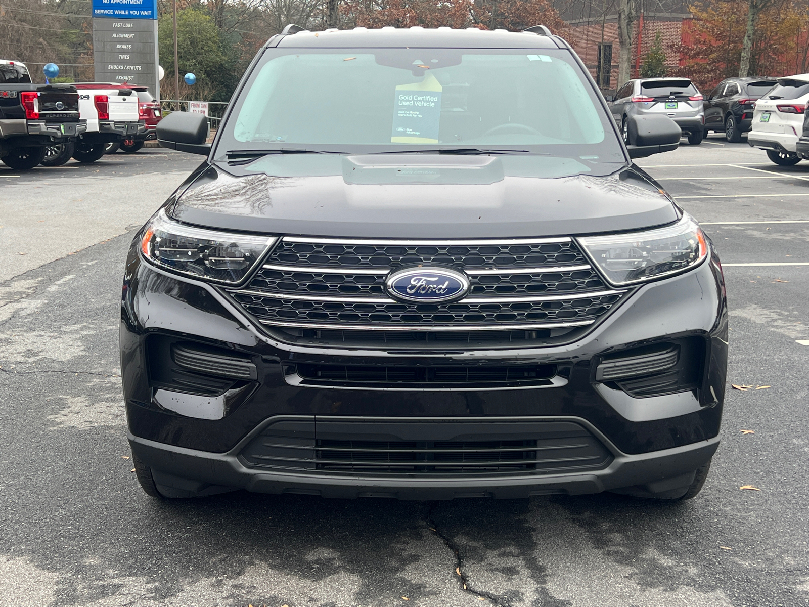 2022 Ford Explorer XLT 2