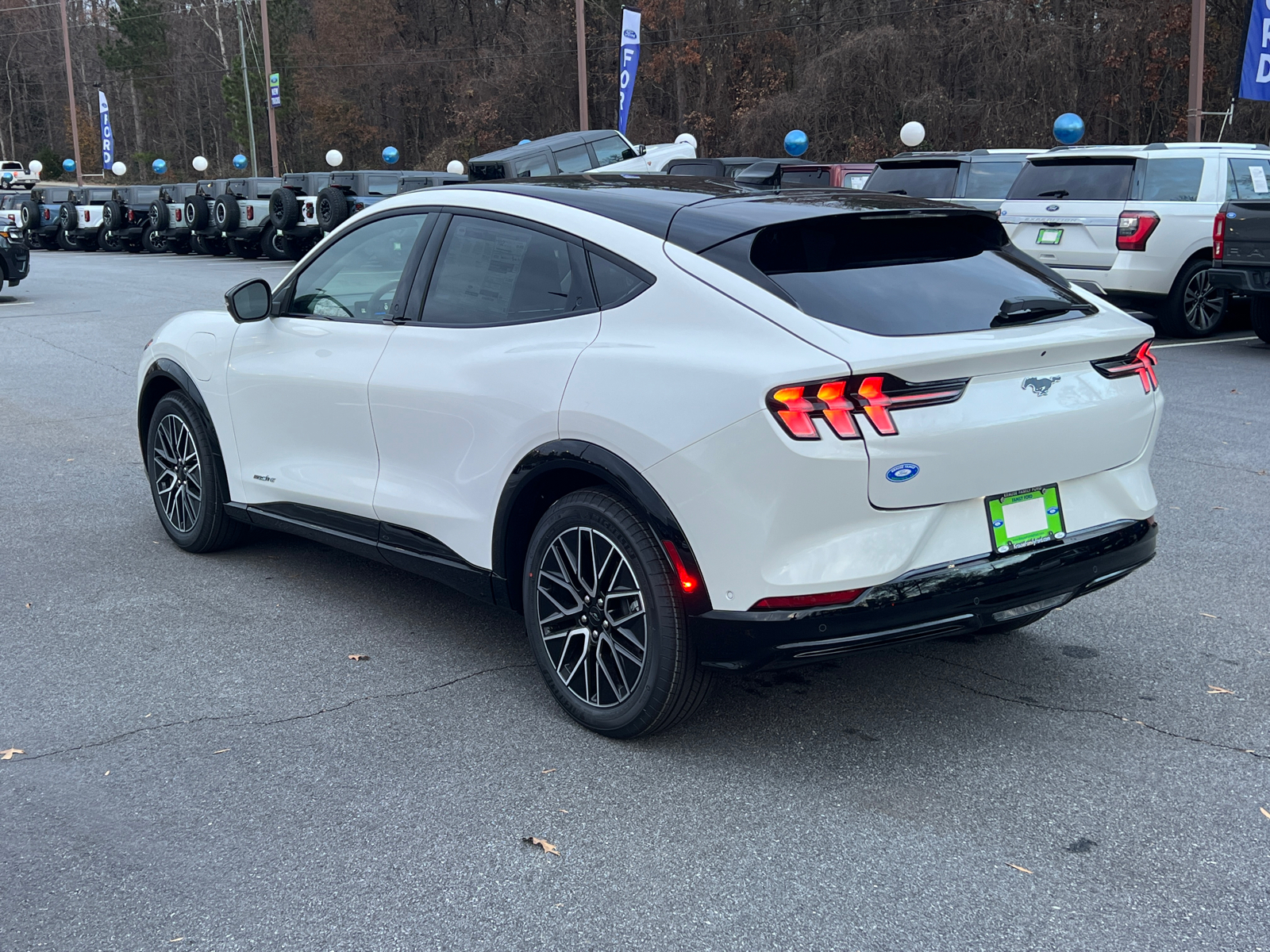 2024 Ford Mustang Mach-E Premium 5