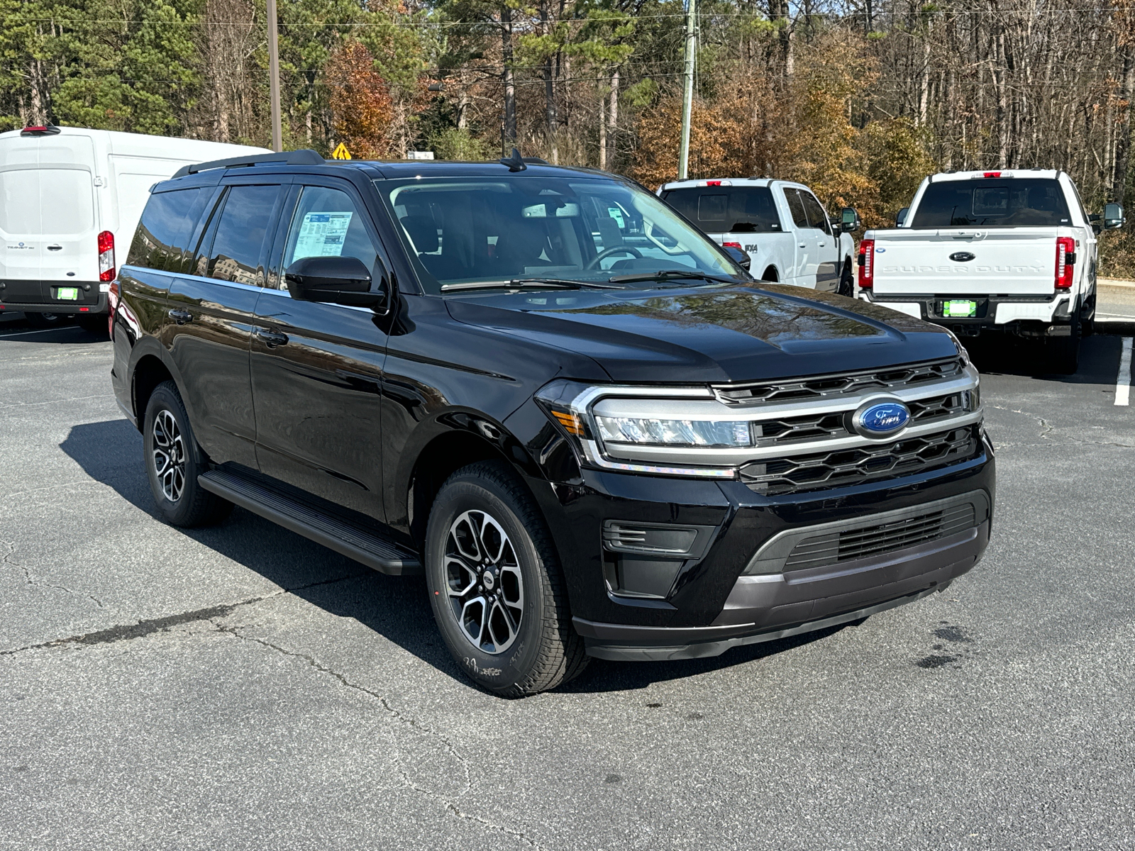 2024 Ford Expedition XLT 1