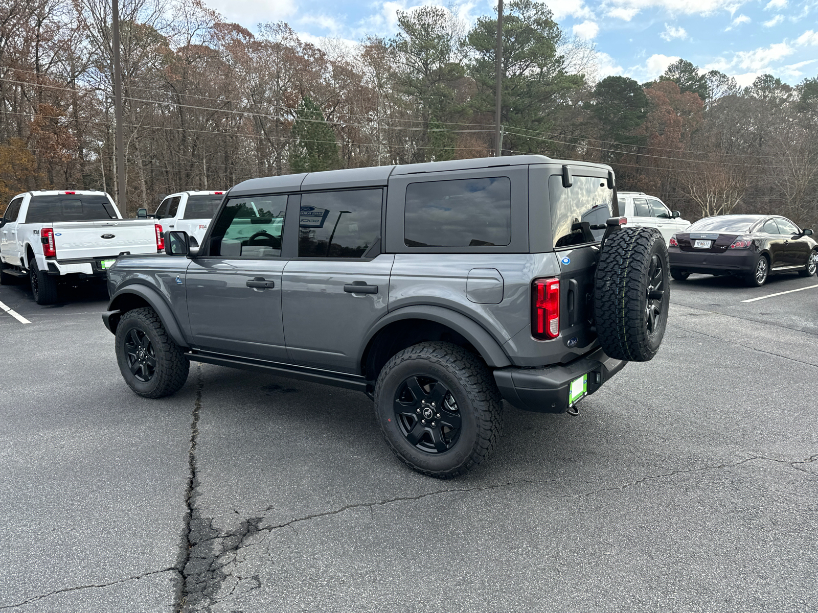 2024 Ford Bronco Black Diamond 5