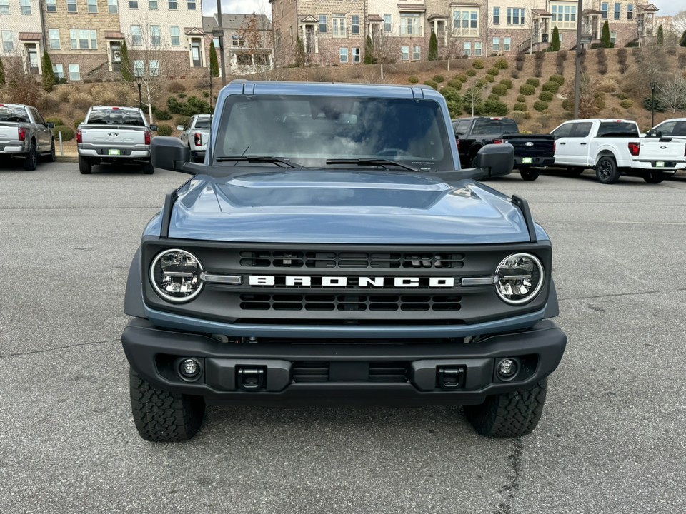 2024 Ford Bronco Black Diamond 2