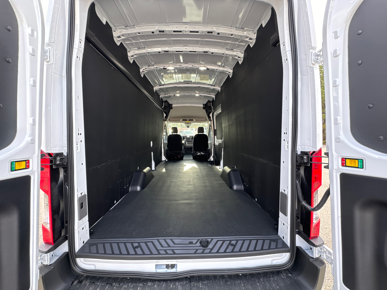 2024 Ford Transit-350 Base 17