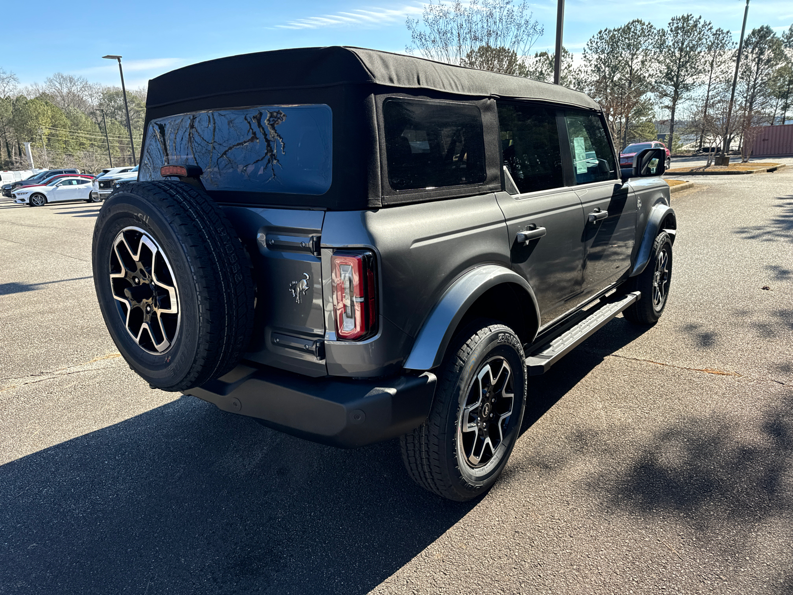 2024 Ford Bronco Outer Banks 6