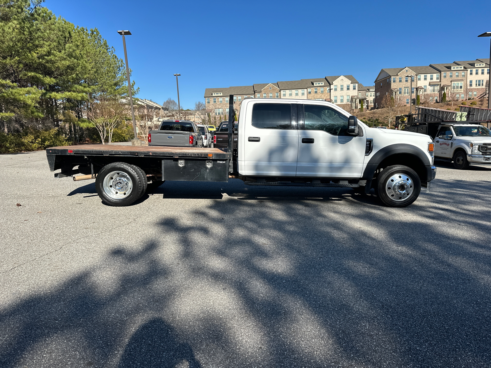 2022 Ford F-450SD XLT 8