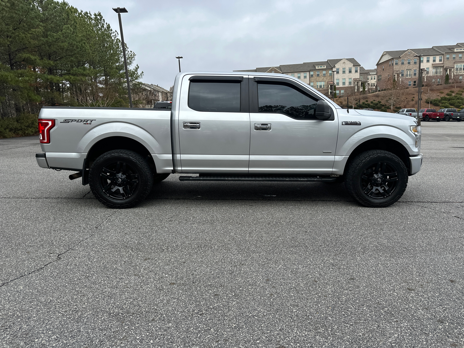 2015 Ford F-150 XL 8