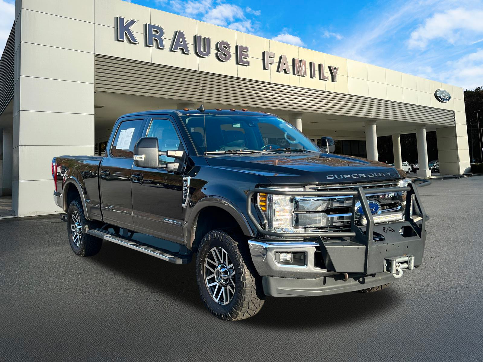 2019 Ford F-250SD Lariat 1