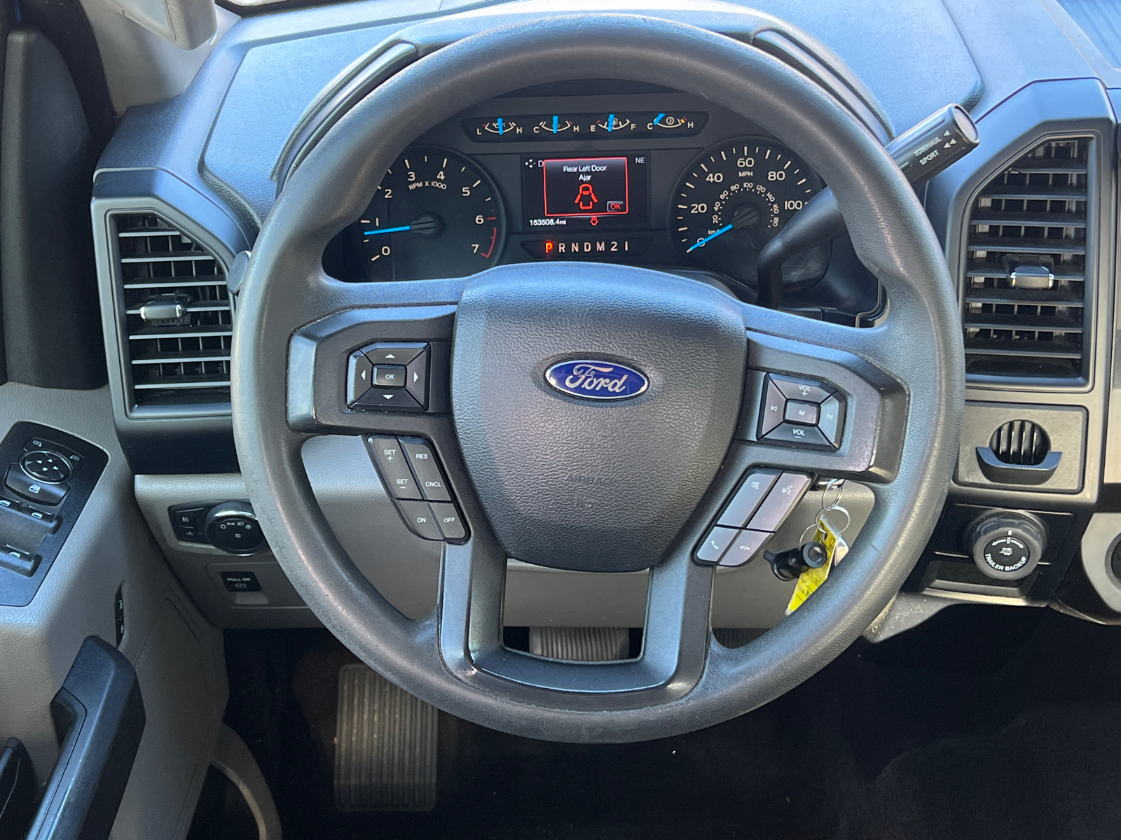 2016 Ford F-150 XL 23