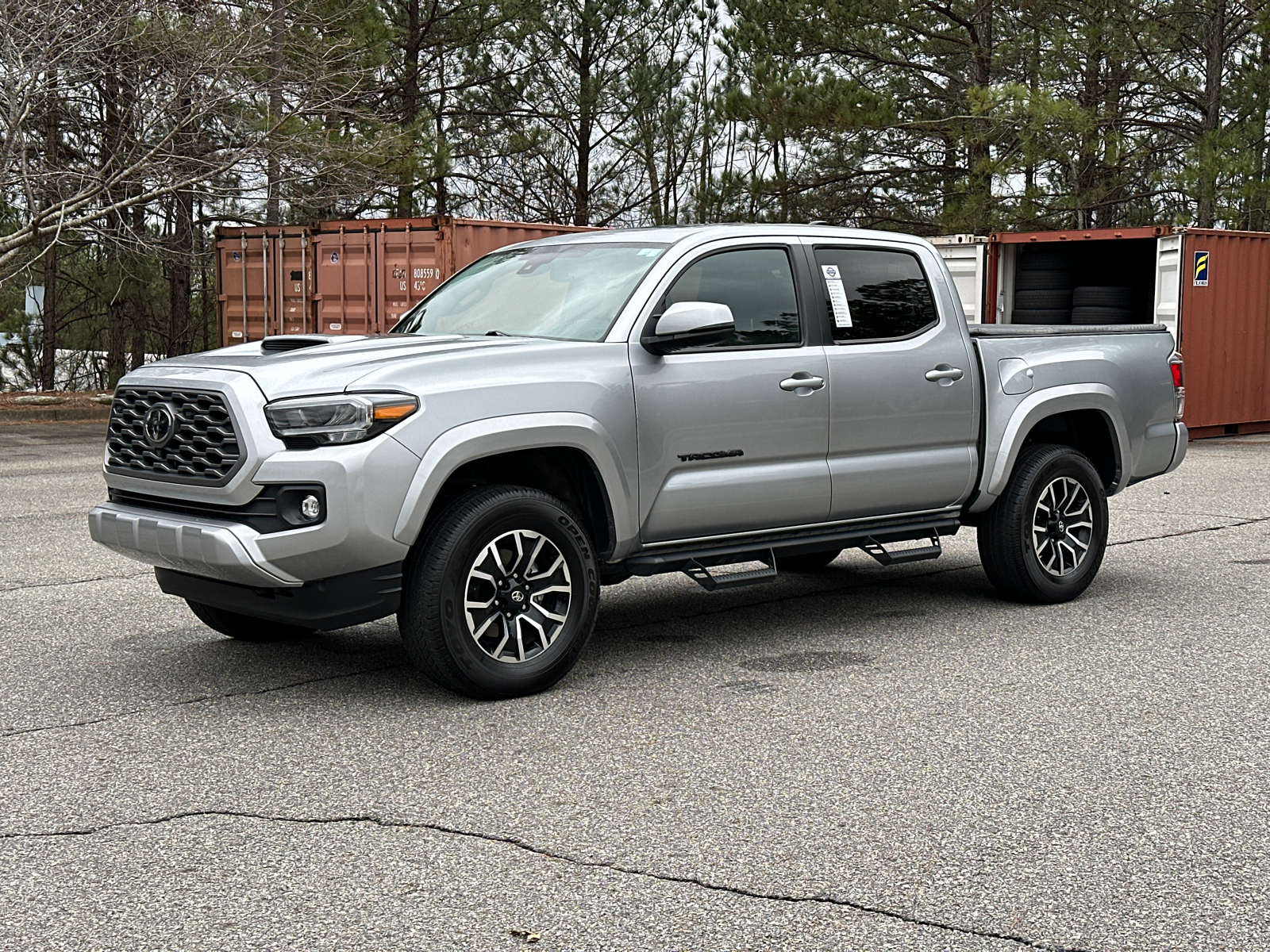 2023 Toyota Tacoma TRD Sport 3