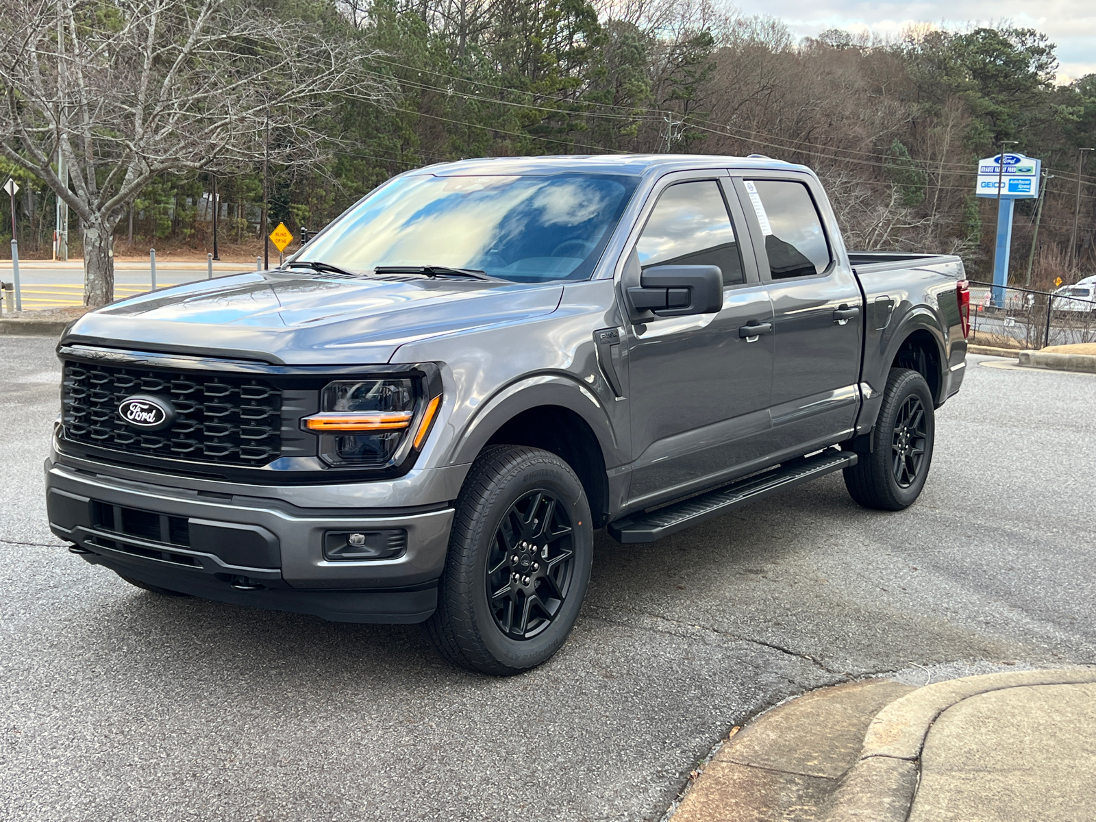 2024 Ford F-150 STX 3