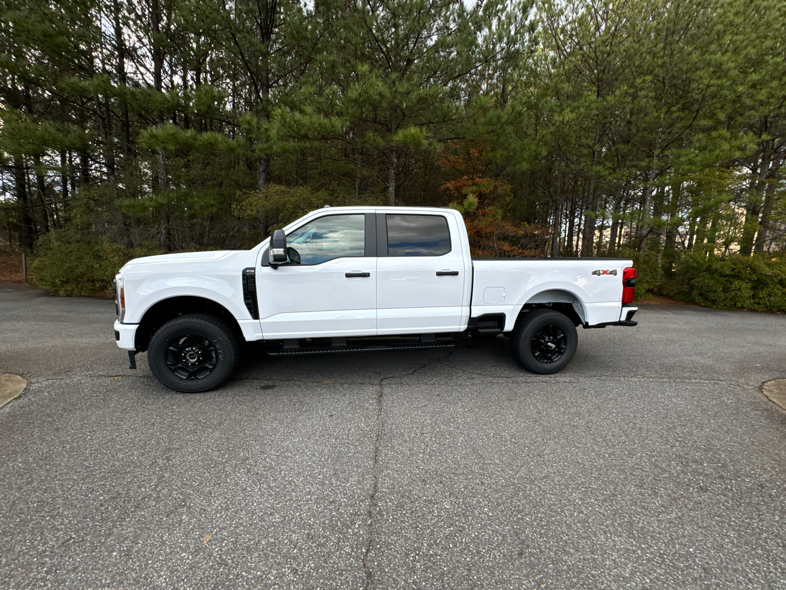 2024 Ford F-250SD XL 4