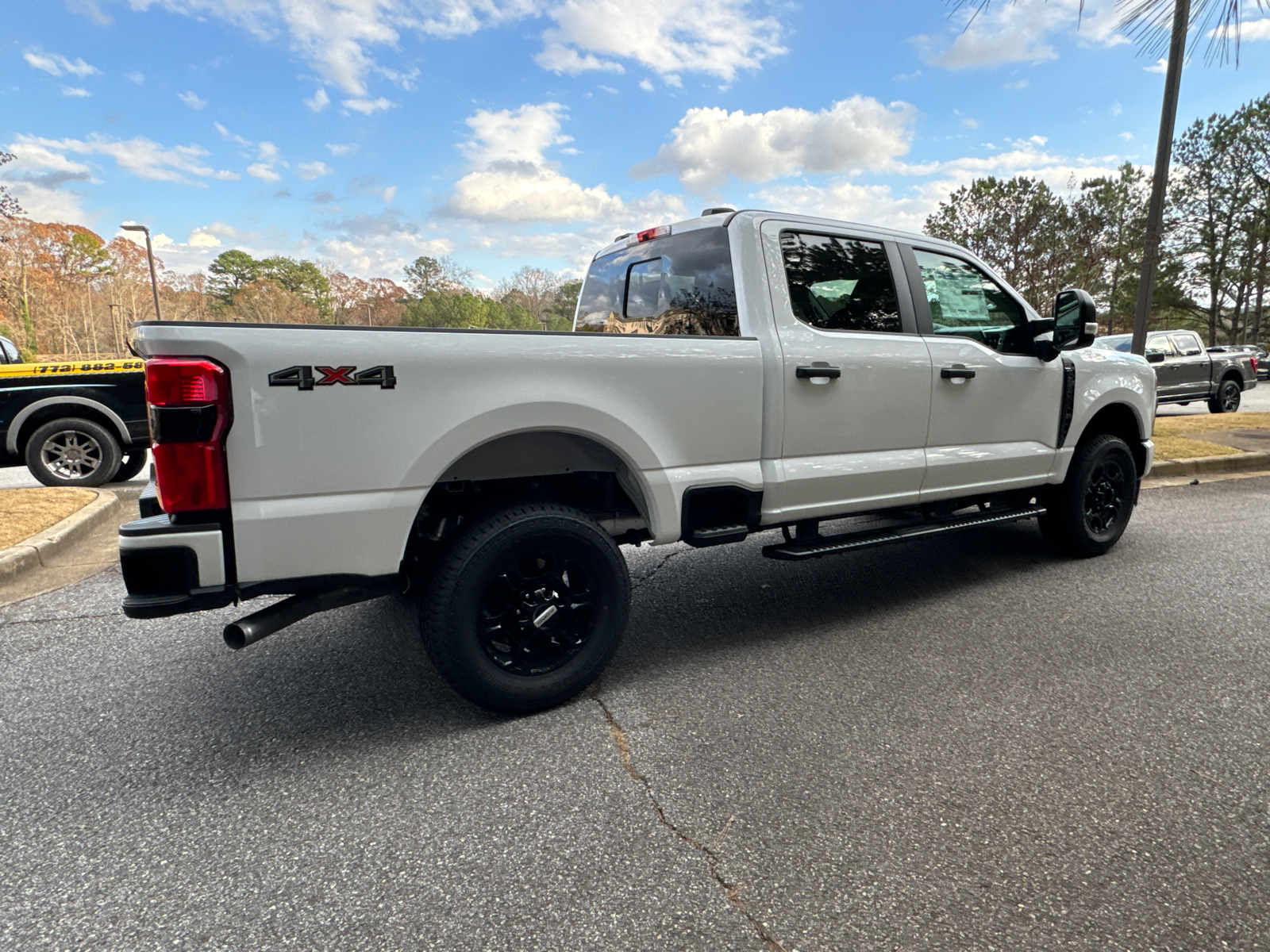 2024 Ford F-250SD XL 8