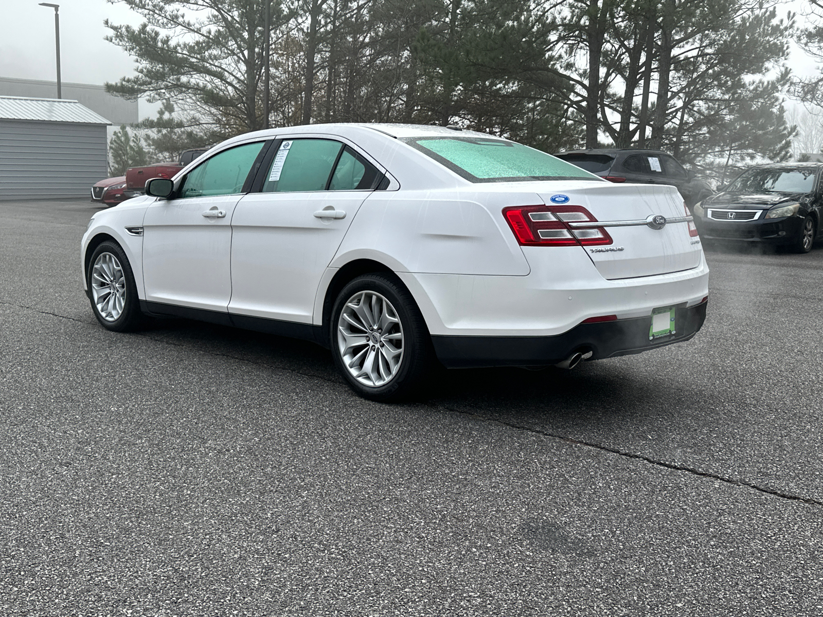 2019 Ford Taurus Limited 5