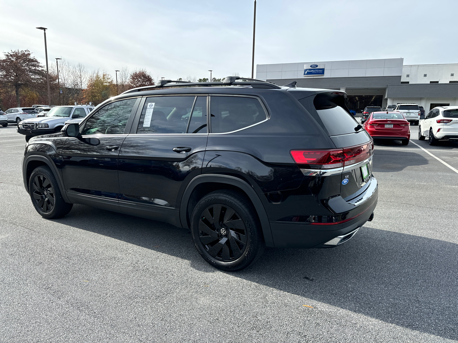 2024 Volkswagen Atlas 2.0T SE w/Technology 5