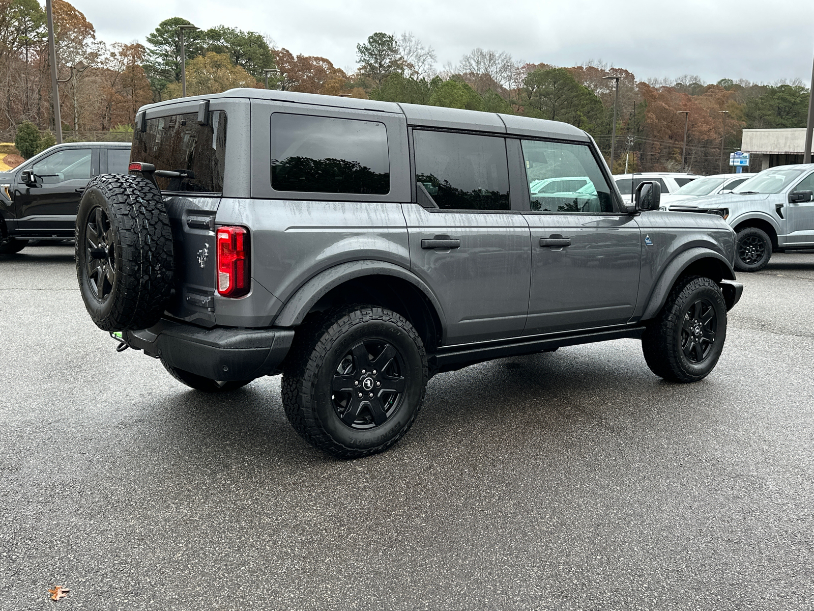 2024 Ford Bronco Black Diamond 7