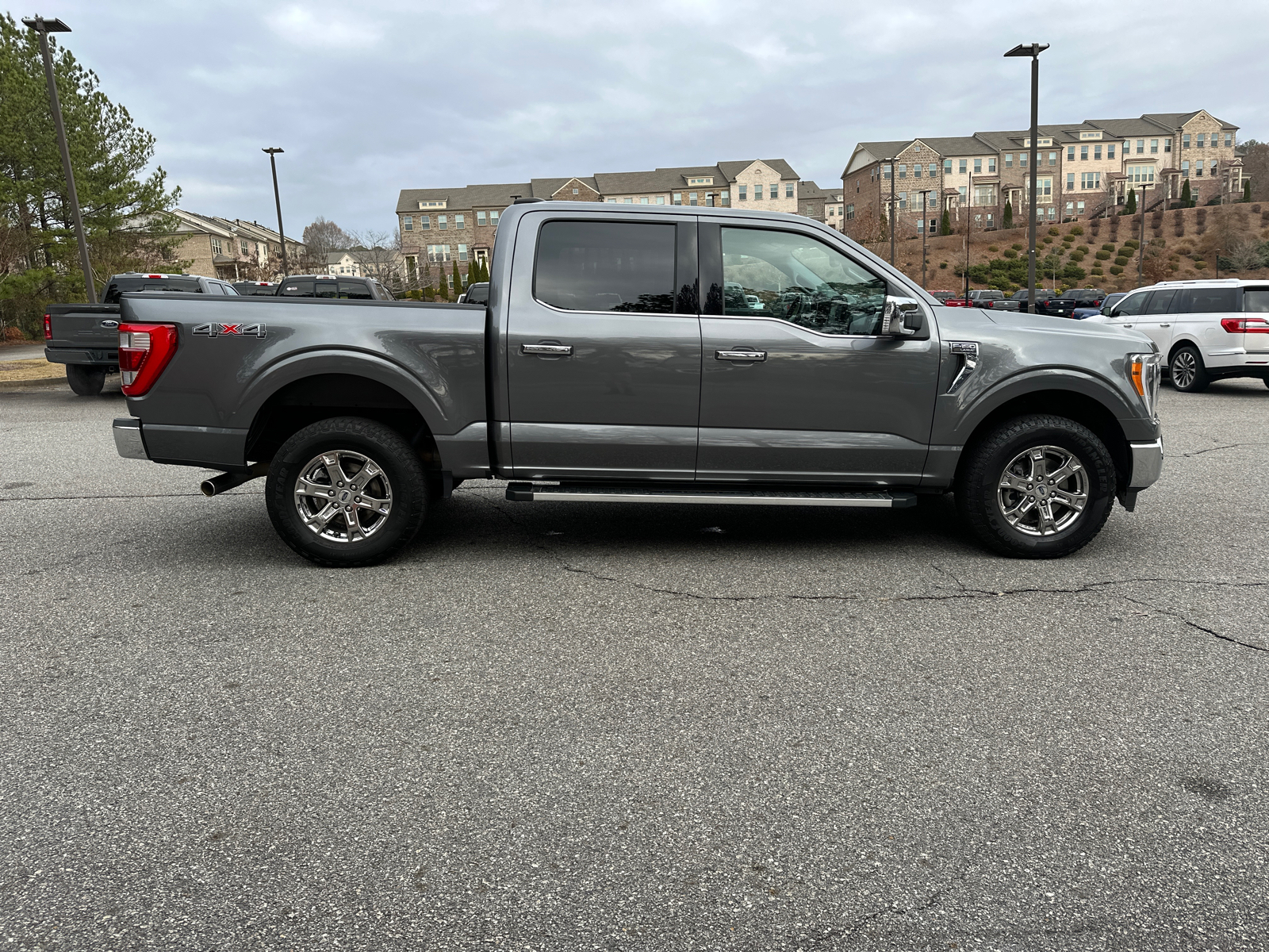 2023 Ford F-150 Lariat 8